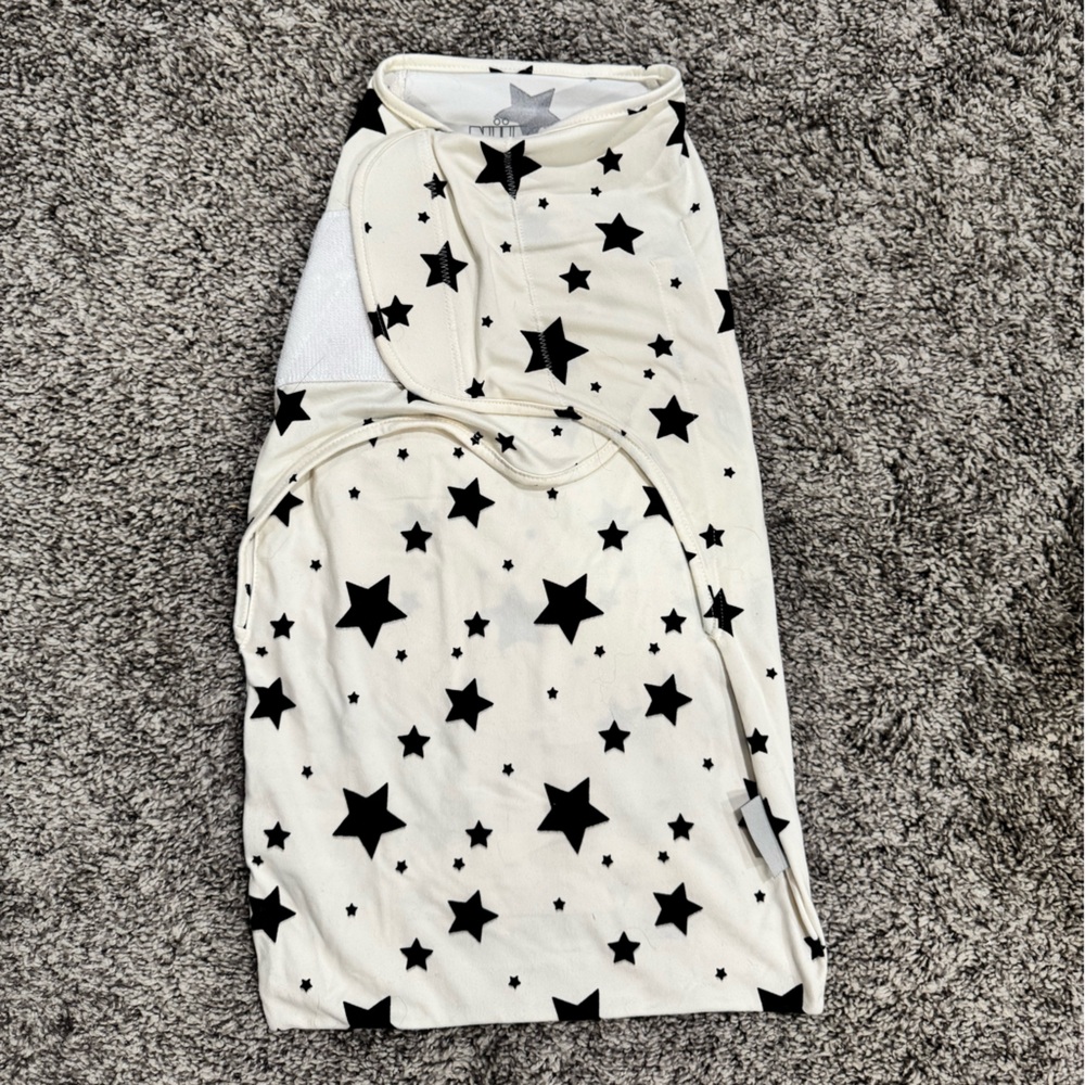 Nuroo Starry Night Swaddle